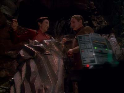 Star Trek: Deep Space Nine Screencaps "Heart of Stone" (S3:E14)