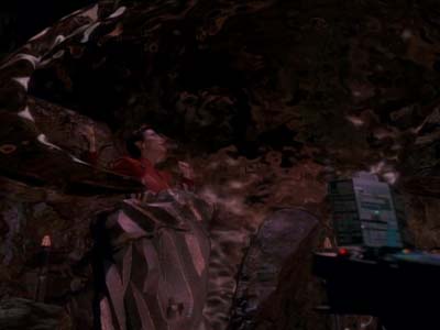 Star Trek: Deep Space Nine Screencaps "Heart of Stone" (S3:E14)