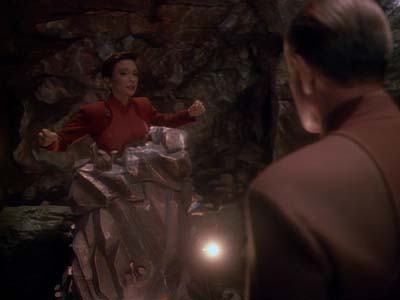Star Trek: Deep Space Nine Screencaps "Heart of Stone" (S3:E14)