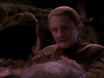 Star Trek: Deep Space Nine Screencaps "Heart of Stone" (S3:E14)