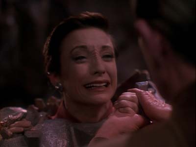 Star Trek: Deep Space Nine Screencaps "Heart of Stone" (S3:E14)