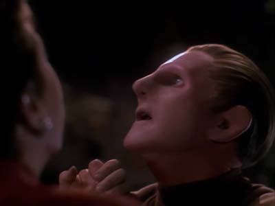 Star Trek: Deep Space Nine Screencaps "Heart of Stone" (S3:E14)