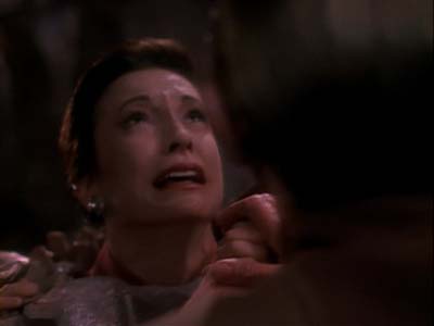 Star Trek: Deep Space Nine Screencaps "Heart of Stone" (S3:E14)