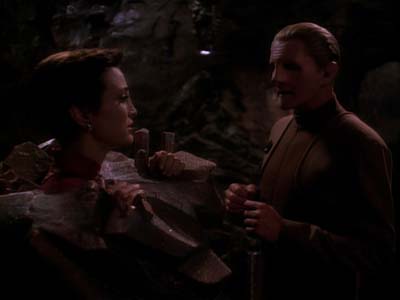 Star Trek: Deep Space Nine Screencaps "Heart of Stone" (S3:E14)