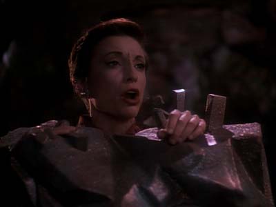 Star Trek: Deep Space Nine Screencaps "Heart of Stone" (S3:E14)