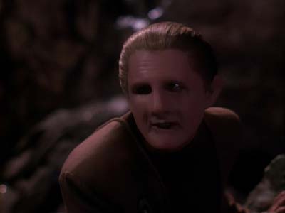 Star Trek: Deep Space Nine Screencaps "Heart of Stone" (S3:E14)