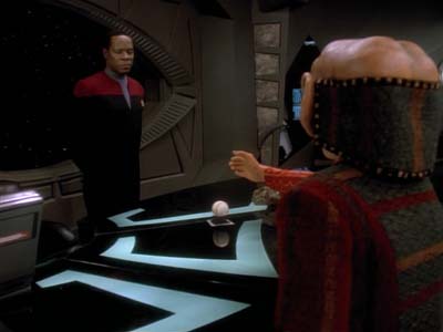 Star Trek: Deep Space Nine Screencaps "Heart of Stone" (S3:E14)