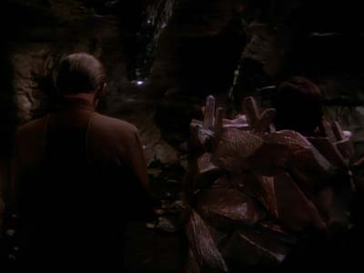 Star Trek: Deep Space Nine Screencaps "Heart of Stone" (S3:E14)