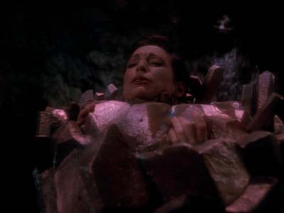 Star Trek: Deep Space Nine Screencaps "Heart of Stone" (S3:E14)