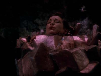 Star Trek: Deep Space Nine Screencaps "Heart of Stone" (S3:E14)