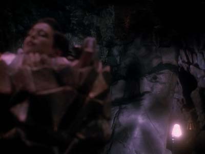 Star Trek: Deep Space Nine Screencaps "Heart of Stone" (S3:E14)