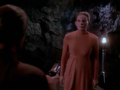 Star Trek: Deep Space Nine Screencaps "Heart of Stone" (S3:E14)