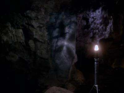 Star Trek: Deep Space Nine Screencaps "Heart of Stone" (S3:E14)
