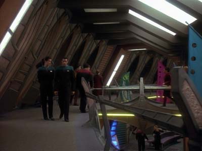 Star Trek: Deep Space Nine Screencaps "Prophet Motive" (S3:E16)