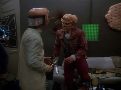 Star Trek: Deep Space Nine Screencaps "Prophet Motive" (S3:E16)