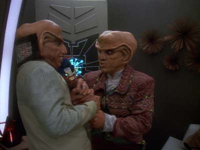 Star Trek: Deep Space Nine Screencaps "Prophet Motive" (S3:E16)