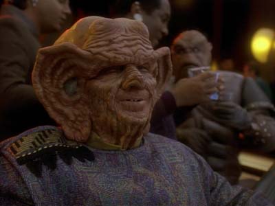 Star Trek: Deep Space Nine Screencaps "Prophet Motive" (S3:E16)