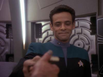Star Trek: Deep Space Nine Screencaps "Prophet Motive" (S3:E16)