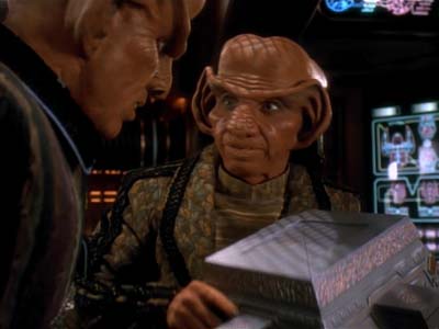 Star Trek: Deep Space Nine Screencaps "Prophet Motive" (S3:E16)