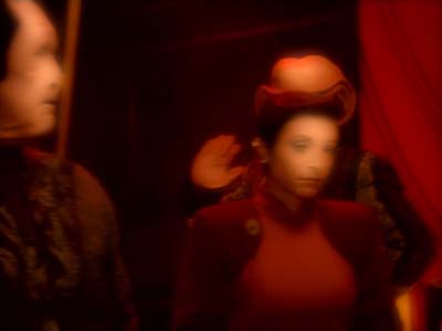 Star Trek: Deep Space Nine Screencaps "Prophet Motive" (S3:E16)