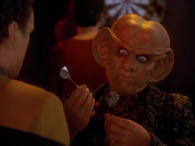 Star Trek: Deep Space Nine Screencaps "Visionary" (S3:E17)