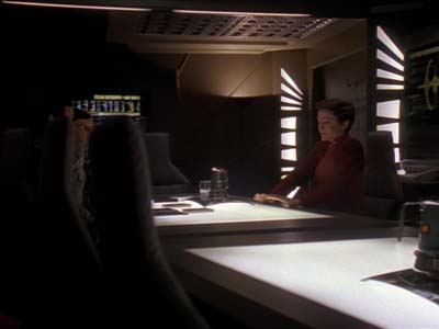 Star Trek: Deep Space Nine Screencaps "Visionary" (S3:E17)