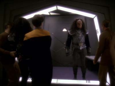 Star Trek: Deep Space Nine Screencaps "Visionary" (S3:E17)