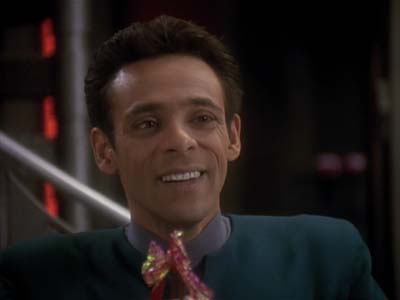 Star Trek: Deep Space Nine Screencaps "Distant Voices" (S3:E18)