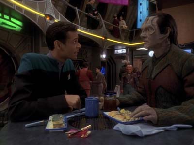 Star Trek: Deep Space Nine Screencaps "Distant Voices" (S3:E18)