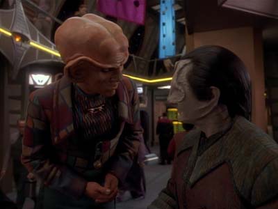 Star Trek: Deep Space Nine Screencaps "Distant Voices" (S3:E18)