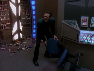 Star Trek: Deep Space Nine Screencaps "Distant Voices" (S3:E18)