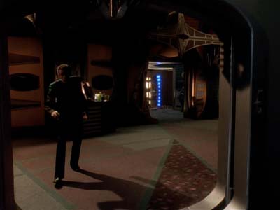 Star Trek: Deep Space Nine Screencaps "Distant Voices" (S3:E18)
