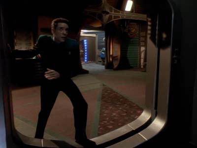 Star Trek: Deep Space Nine Screencaps "Distant Voices" (S3:E18)