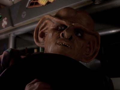 Star Trek: Deep Space Nine Screencaps "Distant Voices" (S3:E18)