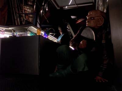Star Trek: Deep Space Nine Screencaps "Distant Voices" (S3:E18)