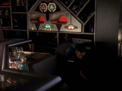 Star Trek: Deep Space Nine Screencaps "Distant Voices" (S3:E18)
