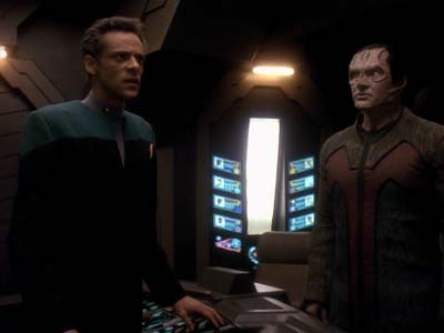 Star Trek: Deep Space Nine Screencaps "Distant Voices" (S3:E18)