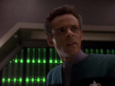 Star Trek: Deep Space Nine Screencaps "Distant Voices" (S3:E18)