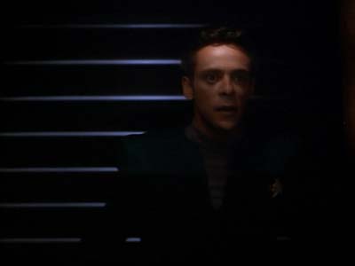 Star Trek: Deep Space Nine Screencaps "Distant Voices" (S3:E18)