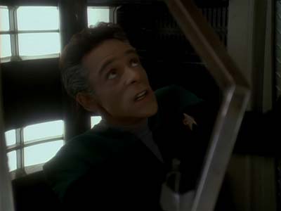 Star Trek: Deep Space Nine Screencaps "Distant Voices" (S3:E18)