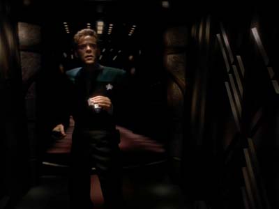 Star Trek: Deep Space Nine Screencaps "Distant Voices" (S3:E18)