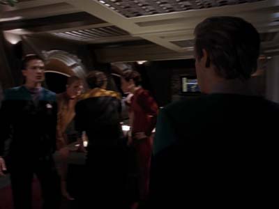Star Trek: Deep Space Nine Screencaps "Distant Voices" (S3:E18)