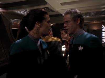Star Trek: Deep Space Nine Screencaps "Distant Voices" (S3:E18)