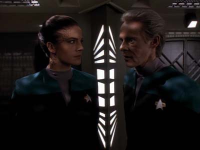 Star Trek: Deep Space Nine Screencaps "Distant Voices" (S3:E18)