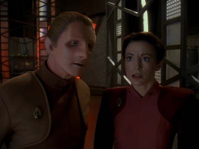 Star Trek: Deep Space Nine Screencaps "Distant Voices" (S3:E18)