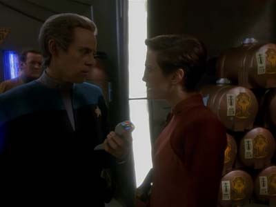 Star Trek: Deep Space Nine Screencaps "Distant Voices" (S3:E18)