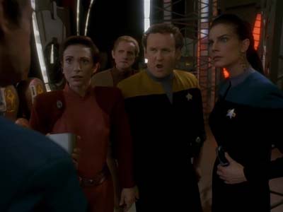 Star Trek: Deep Space Nine Screencaps "Distant Voices" (S3:E18)