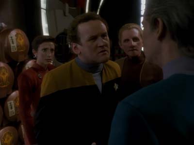 Star Trek: Deep Space Nine Screencaps "Distant Voices" (S3:E18)