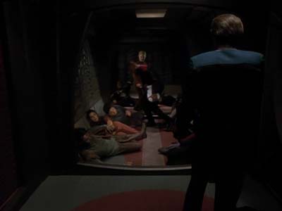 Star Trek: Deep Space Nine Screencaps "Distant Voices" (S3:E18)