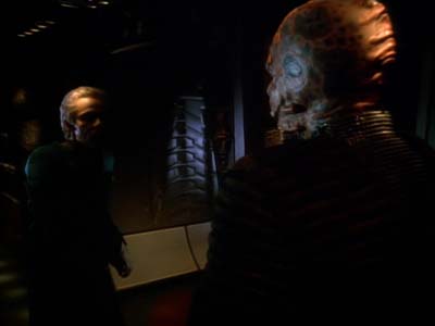Star Trek: Deep Space Nine Screencaps "Distant Voices" (S3:E18)